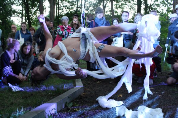 Laura Bartolomei - Study on Love - Konteksty 2016 Sokołowsko - fot. Shibata Ayano