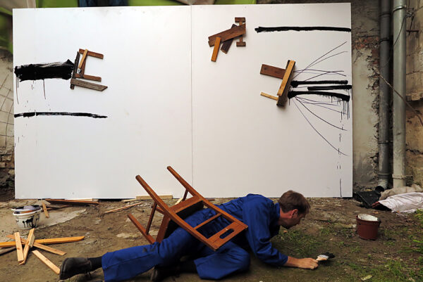 jan_mioduszewski_barricade_konteksty_2014_contexts_3