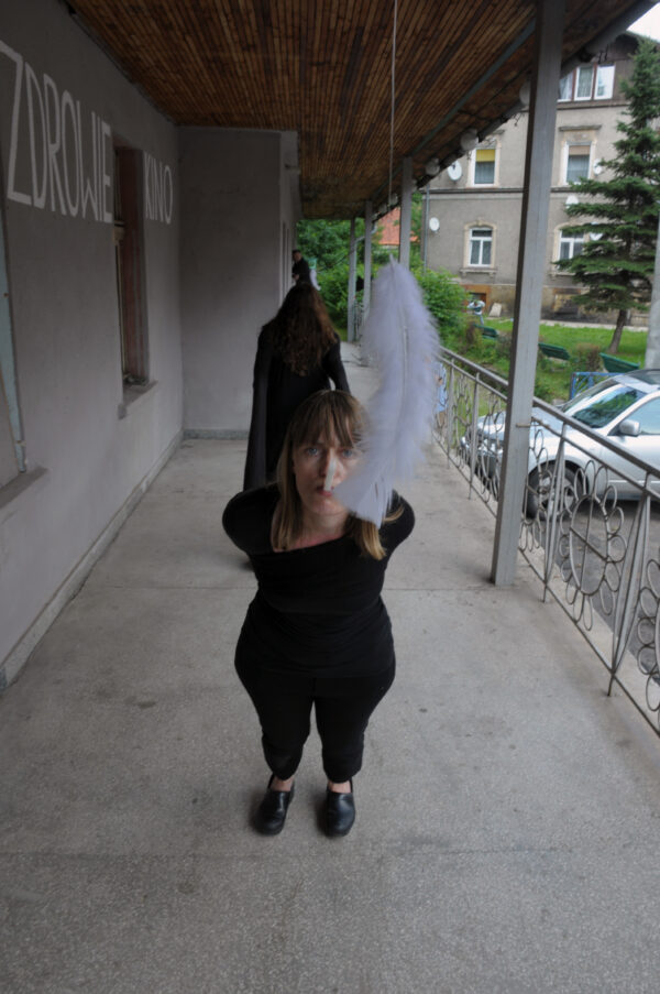 laurel_jay_carpenter_terese_longva_discrete_diskret_konteksty_2014_contexts_zamiara_6