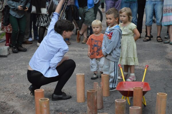 karolina-kubik-pochodzic-z-rodziny-konteksty-2013-sokolowsko-fot-leszek-krutulski-5
