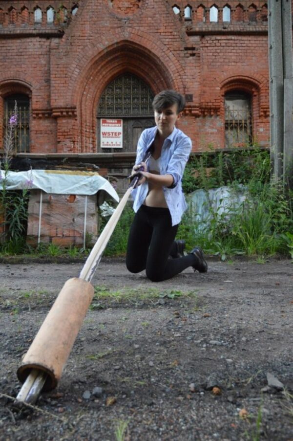 karolina-kubik-pochodzic-z-rodziny-konteksty-2013-sokolowsko-fot-leszek-krutulski-6