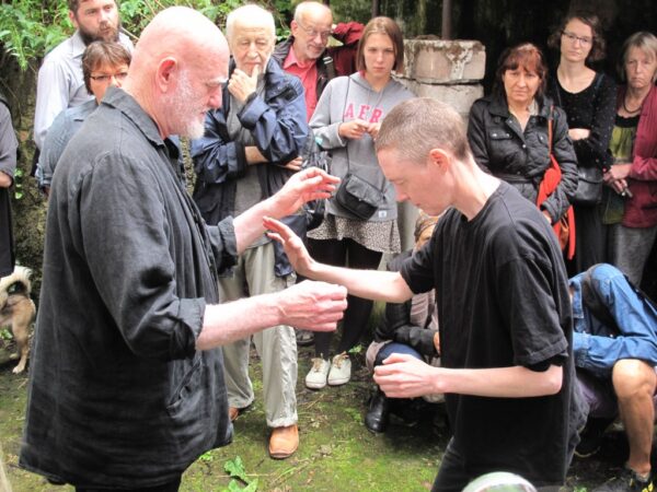 sandra-johnston-alastair-maclennan_emergent_-konteksty-2013-sokolowsko-fot-jerzy-grzegorski-marcin-polak-1