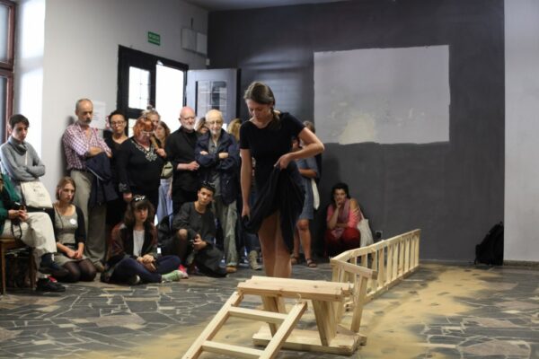 yaryna-schumska-widoczne-niewidoczne-drogi-konteksty-2013-sokolowsko-fot-jerzy-grzegorski-marcin-polak-6