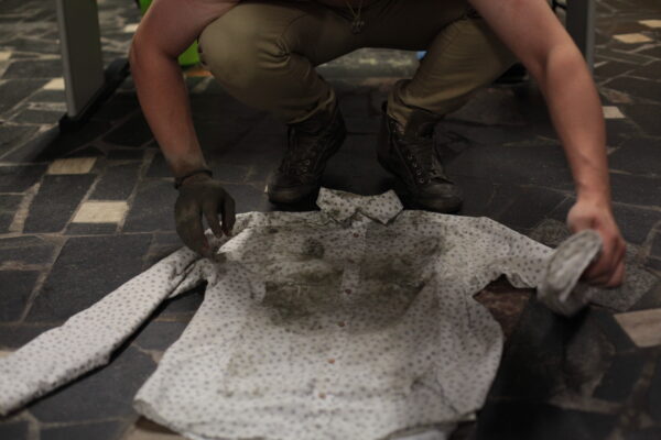 Igor Stahniv, performance Poza domem, Konteksty 2017, Sokołowsko, fot. Polak Grzegorski (43)