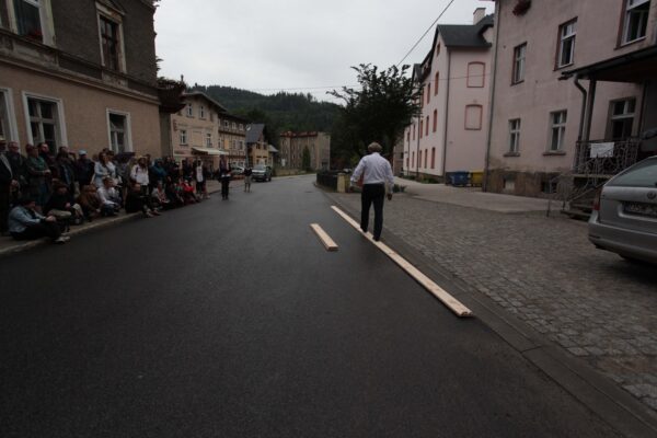 Janusz Bałdyga Performance Widok w okno 2017, Konteksty 2017, Sokołowsko, fot. Polak Grzegorski (12)
