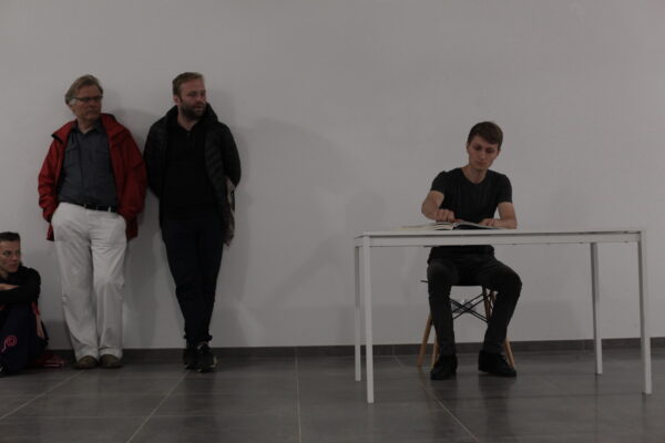 Vitalii Shupliak, Performance Atlas Świata, Konteksty 2017, Sokołowsko, fot. Polak Grzegorski (6)