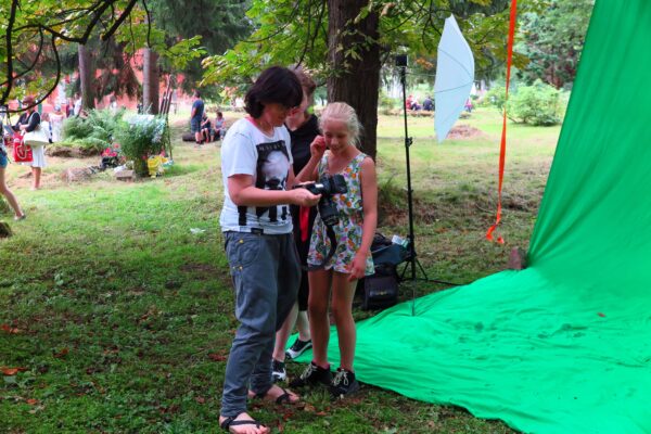 Yola Kudela, Instalacja The Blind leading the Blind, Konteksty 2017, Sokołowsko, fot. Polak Grzegorski (7)