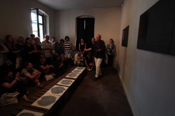 Zdzisław Kwiatkowski, Performance Zmiana Układu Sił, Konteksty 2017, Sokołowsko, fot. Polak Grzegorski (7)