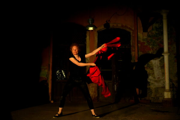 Gisela Hochuli Das Rote Tuch fot. Kazimierz Ździebło