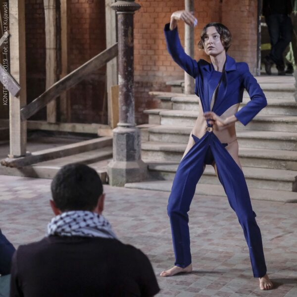 Konteksty_Justyna Górowska FOTO Łukasz Ździebło.JPG1_web