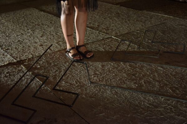 Michał Jakubowicz Rytmiczny performance Flmowo-linijny 27lipca2019 fot Ola Kanoniak (5)_mini